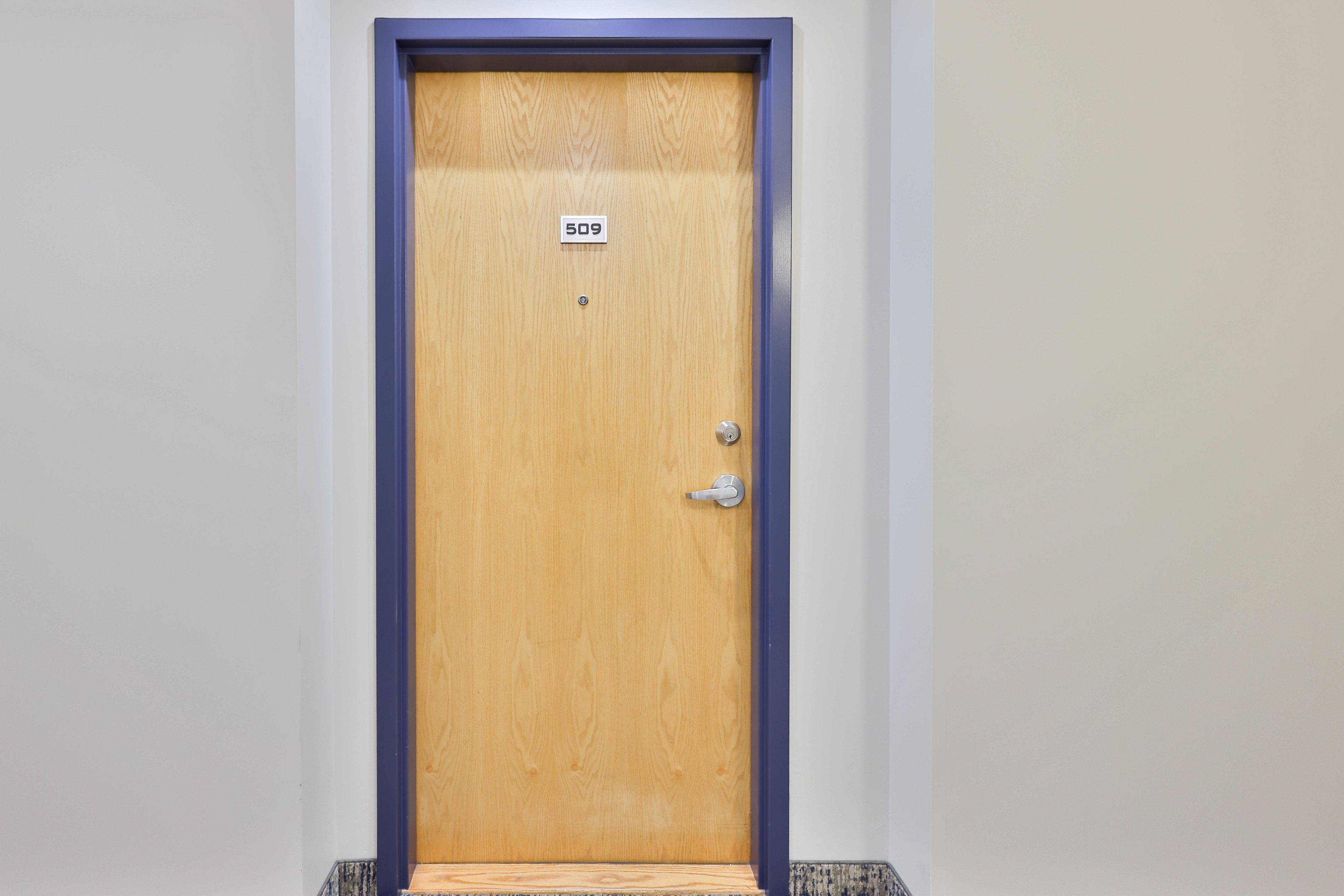 1980 Imperial WAY #509, Burlington, ON L7L 0E7