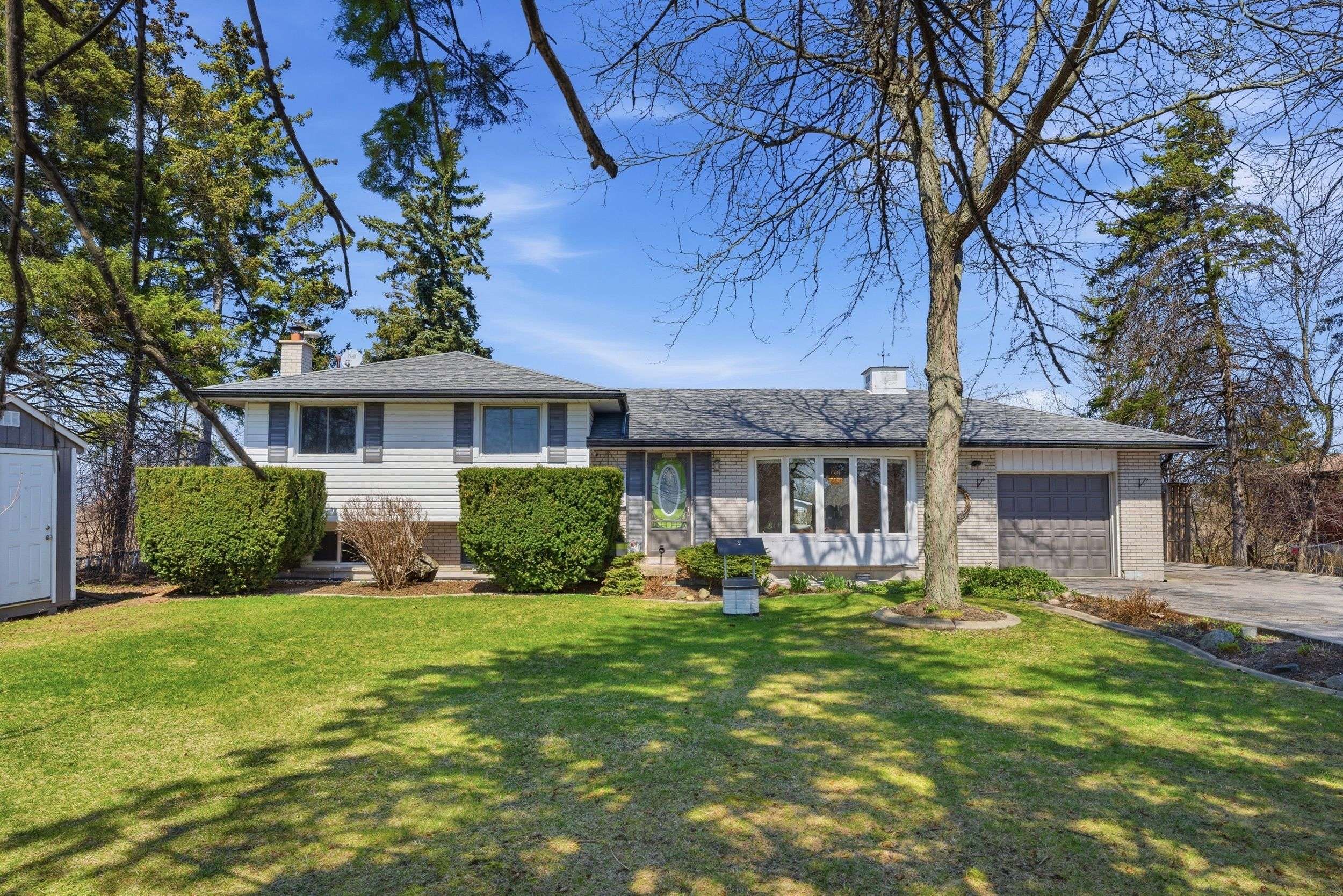 4130 Golf Club RD, Hamilton, ON L0R 1P0