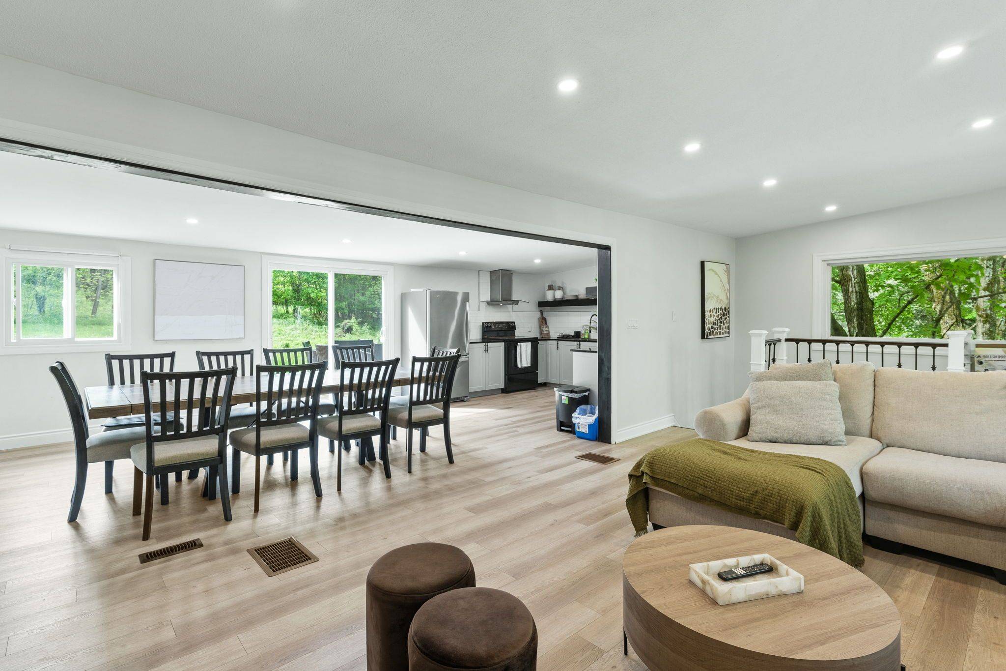 1630 Kashagawigamog Lake RD, Minden Hills, ON K0M 2K0