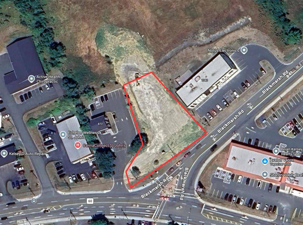 868 Topsail Road, Mount Pearl, NL A1N 3J9