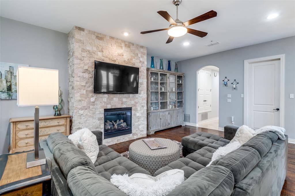 2811 Hood Street #H, Dallas, TX 75219