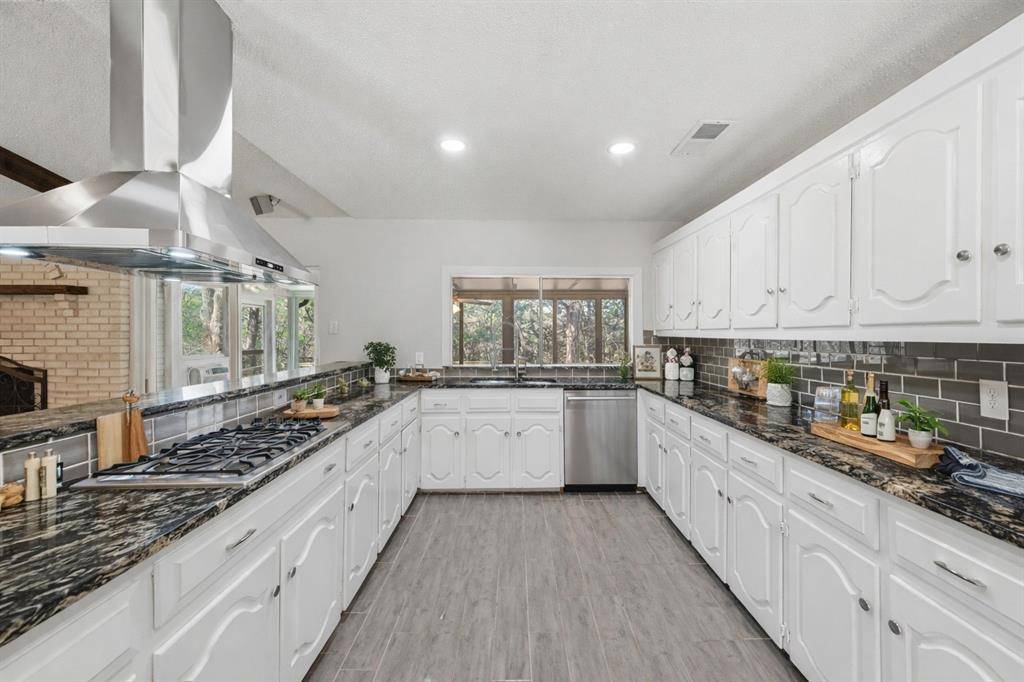 1020 Cedar Trail Drive, Cedar Hill, TX 75104