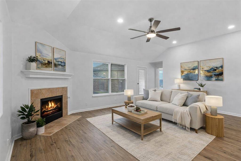 2712 Dawn Spring Drive, Little Elm, TX 75068