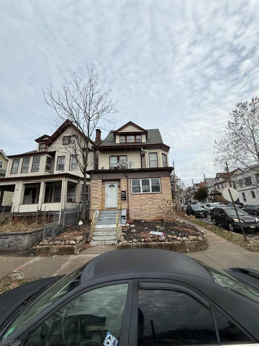 569 Broadway, Paterson City, NJ 07514