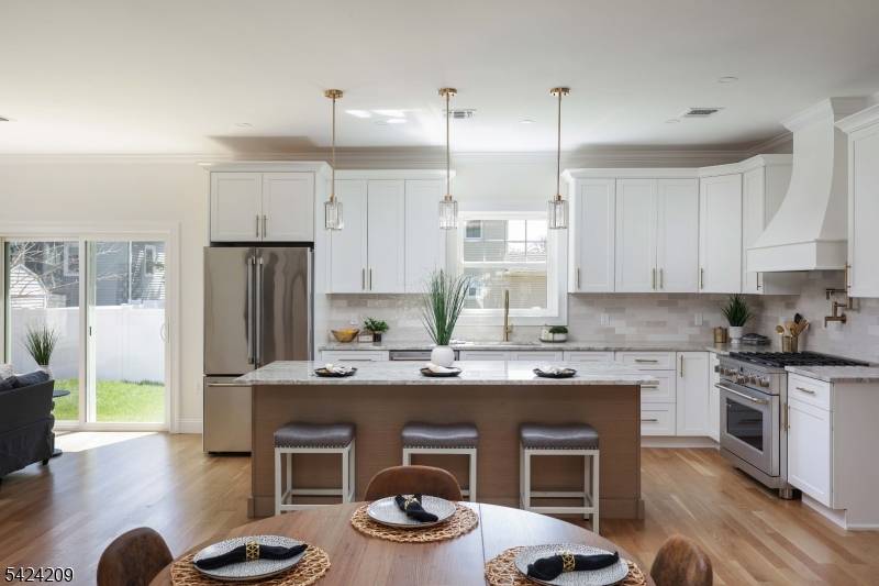 2274 Lyde Pl, Scotch Plains Twp., NJ 07076