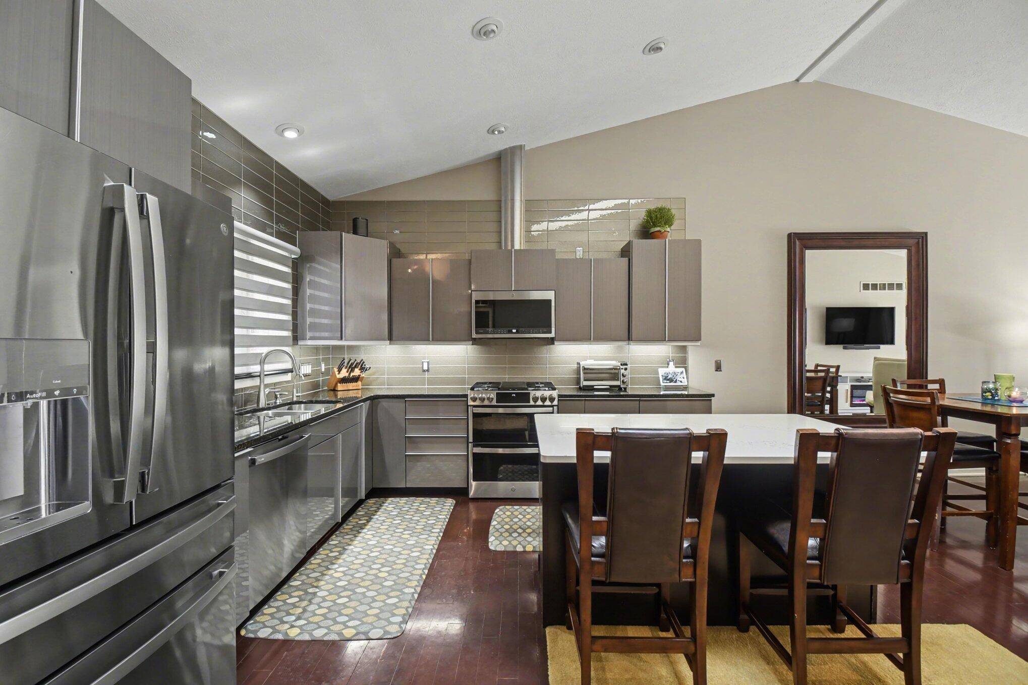 8094 Misty View DR SW, Byron Twp, MI 49315