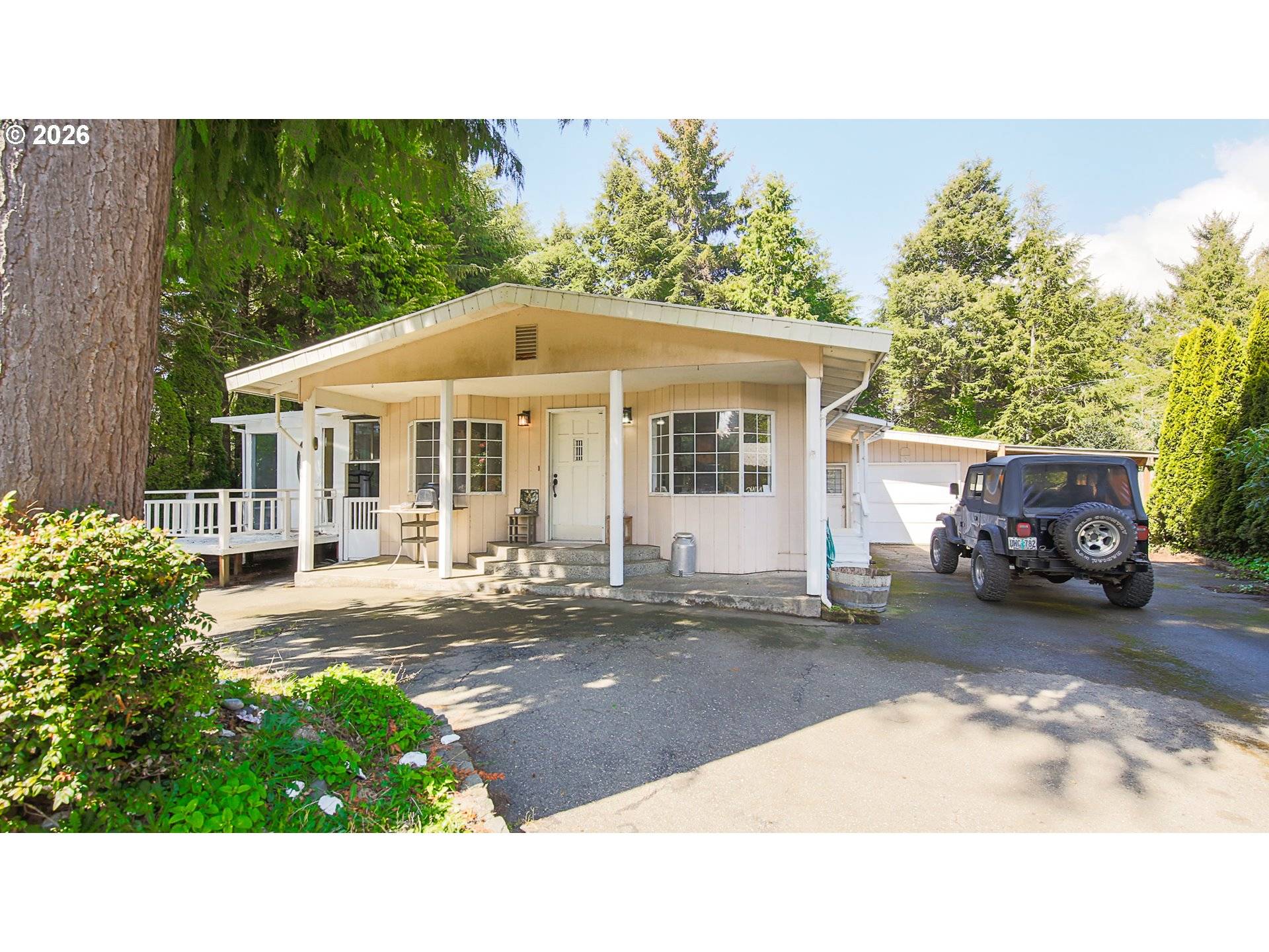 63513 SHORE EDGE DR, Charleston, OR 97420