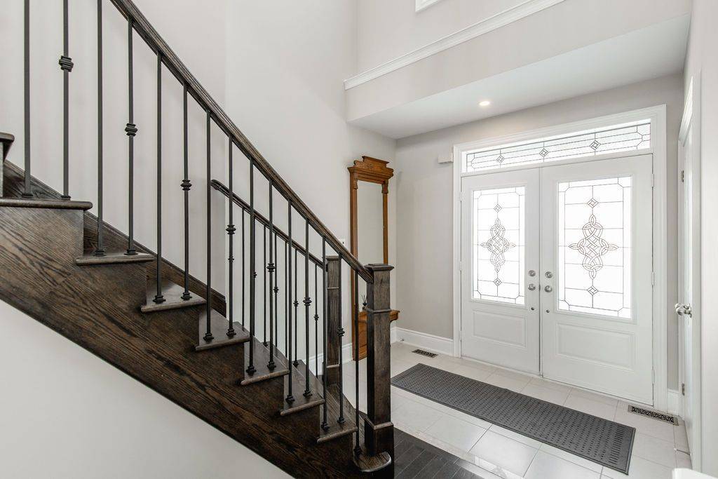 25 Copeland CRES, Innisfil, ON L0L 1L0