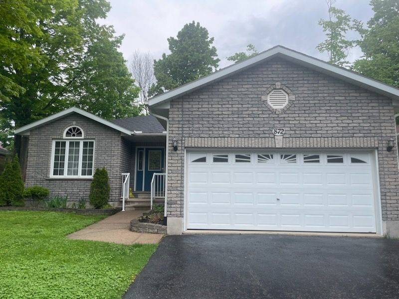 872 Dominion AVE, Midland, ON L4R 5K8