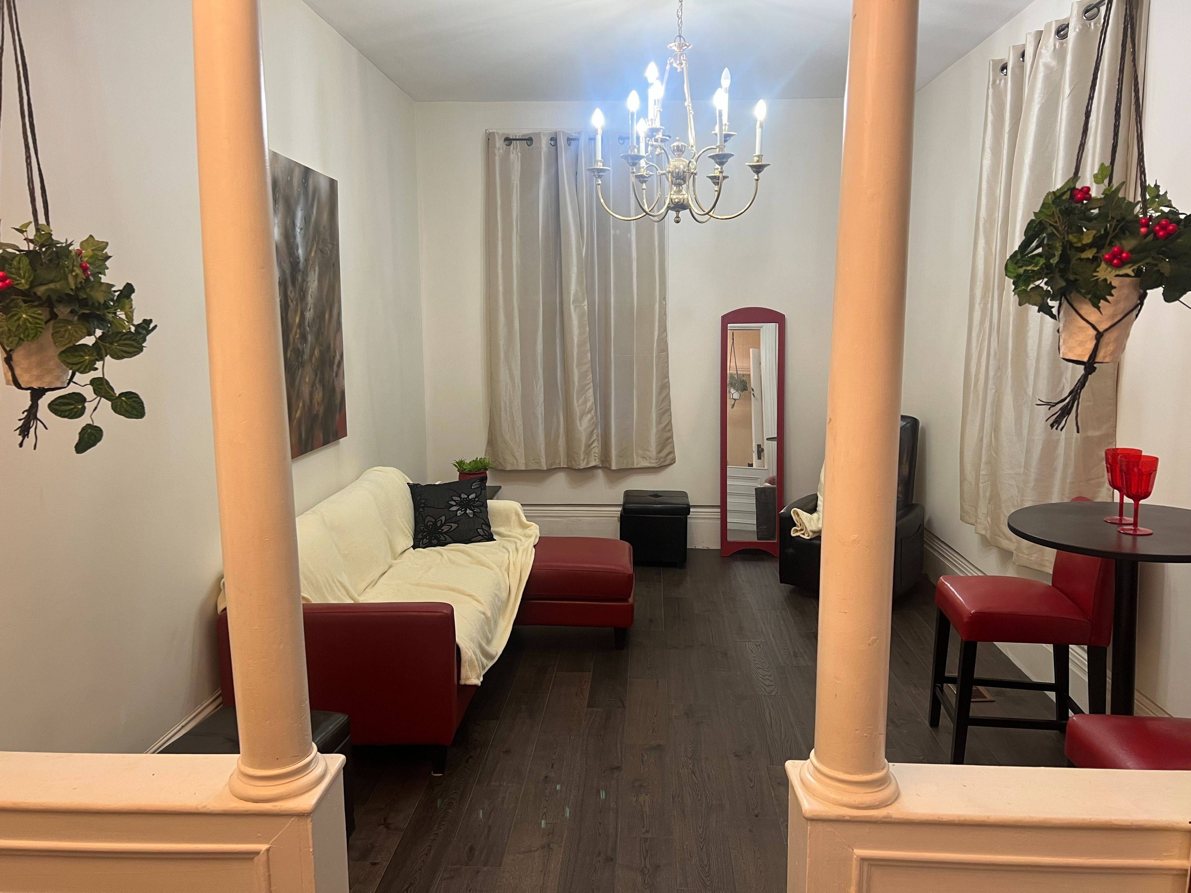 24 KING ST W, Kawartha Lakes, ON K0L 2W0