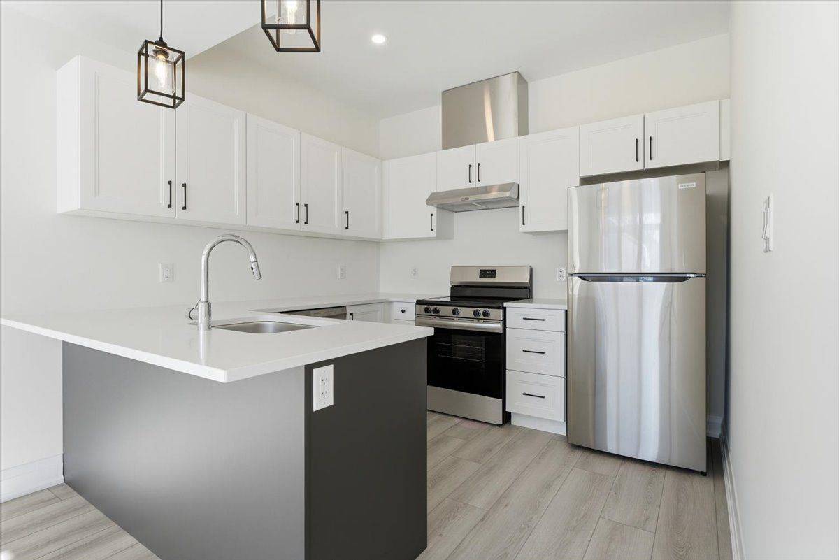 3693 ELM ST, Fort Erie, ON L0S 1N0