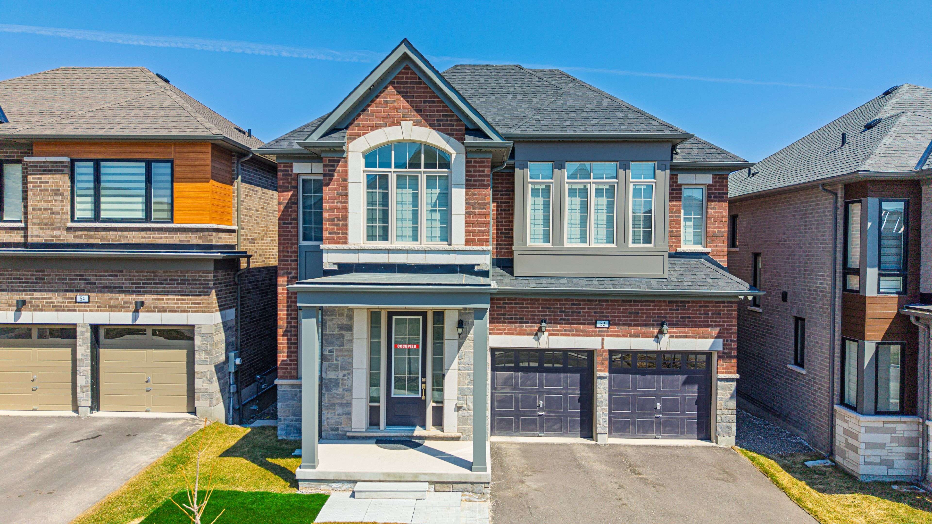 52 Henshaw DR, Erin, ON N0B 1T0