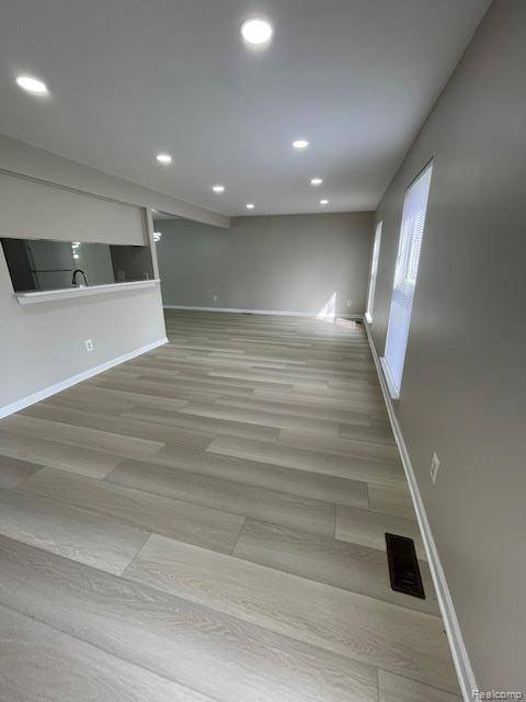 35473 Turner DR, Sterling Heights, MI 48312