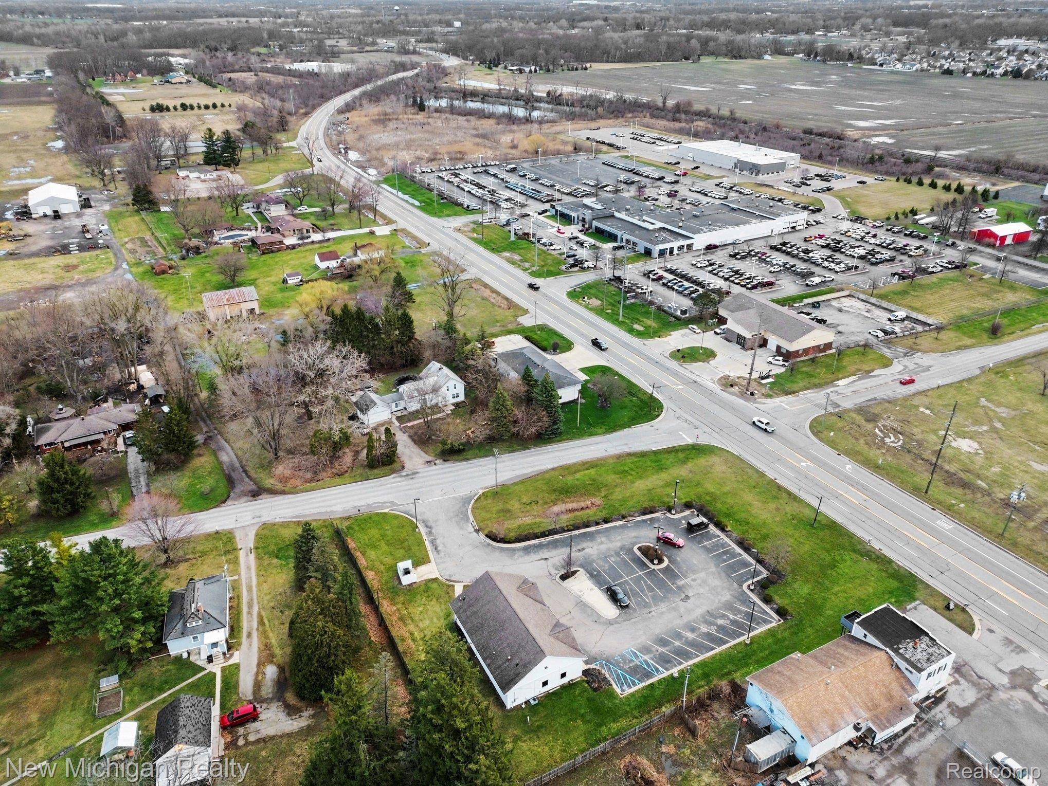 2717 N Telegraph RD, Frenchtown Township, MI 48162