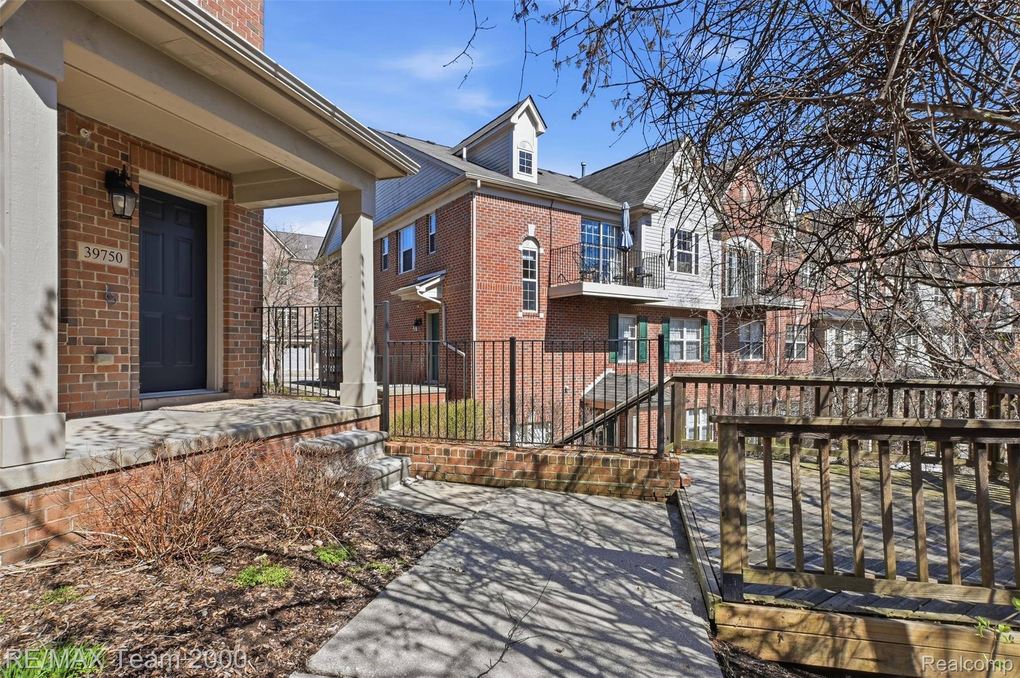 39750 ROCKCREST CIR, Northville Township, MI 48168