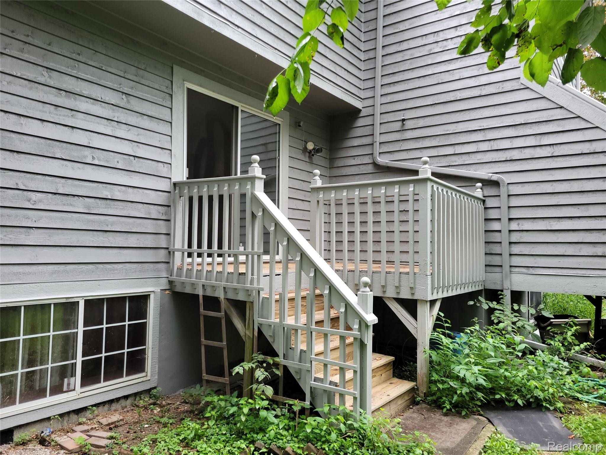 2672 Packard ST, Ann Arbor, MI 48104