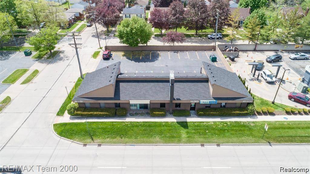 15201 SOUTHFIELD RD, Allen Park, MI 48101