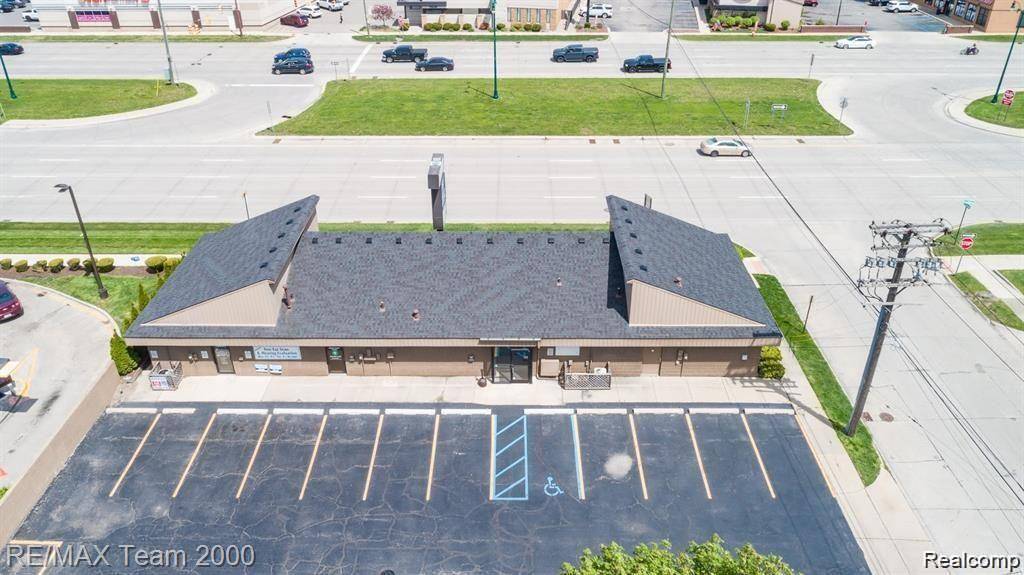 15201 SOUTHFIELD RD, Allen Park, MI 48101