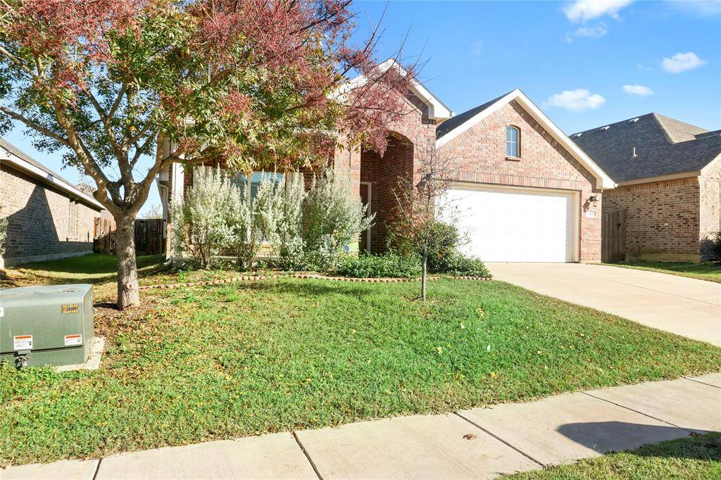 11917 Hassop Lane, Burleson, TX 76028