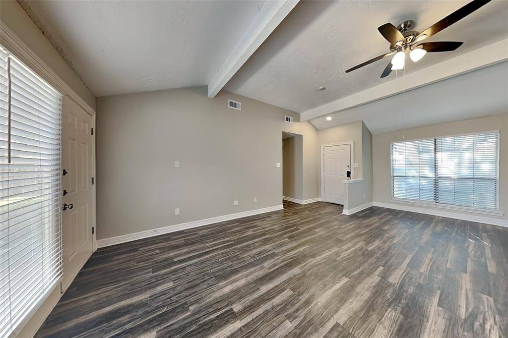 1213 Seabrook Drive, Plano, TX 75023