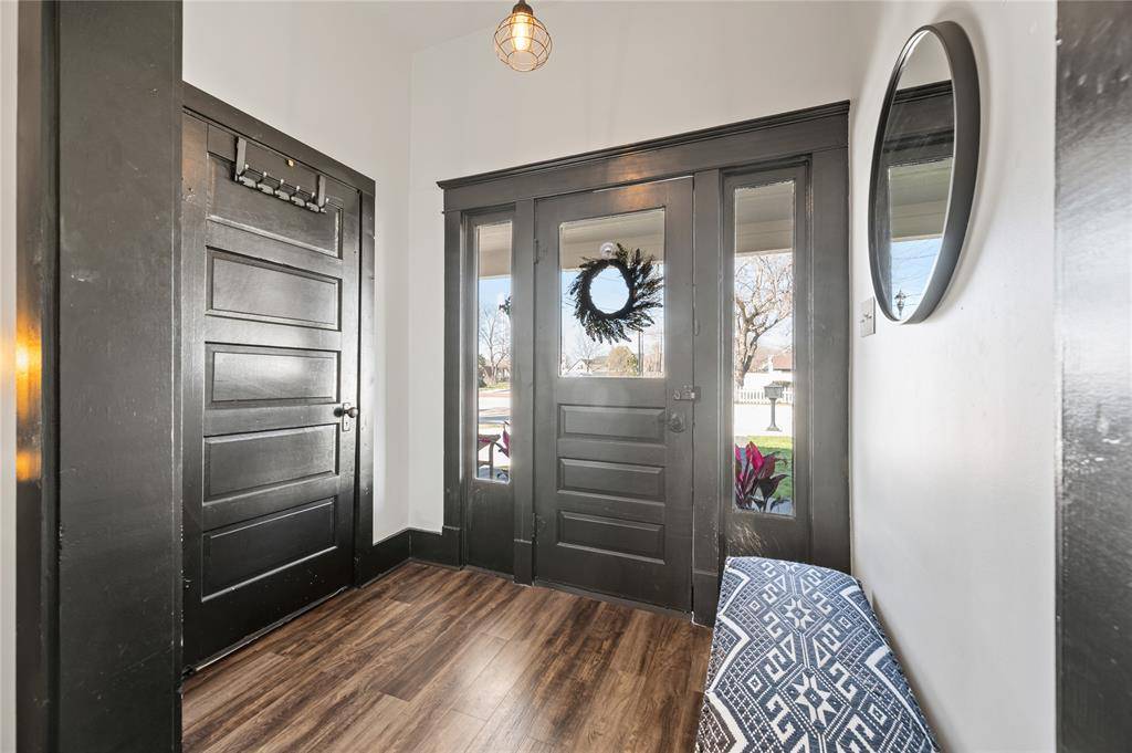 300 Lamar Street, Roanoke, TX 76262