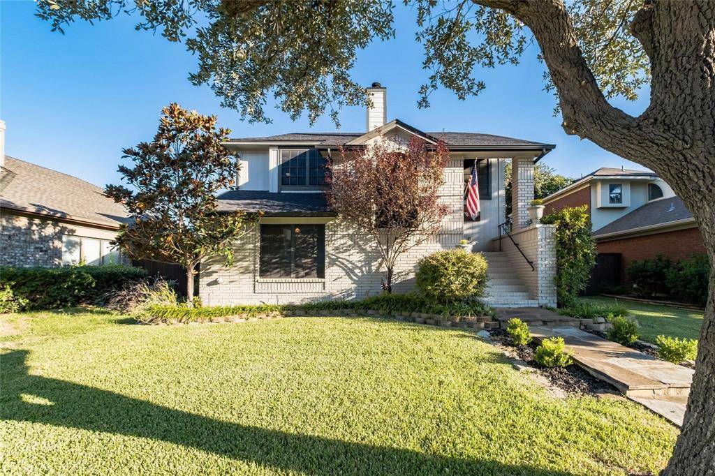 2939 Hunters Point Lane, Carrollton, TX 75007