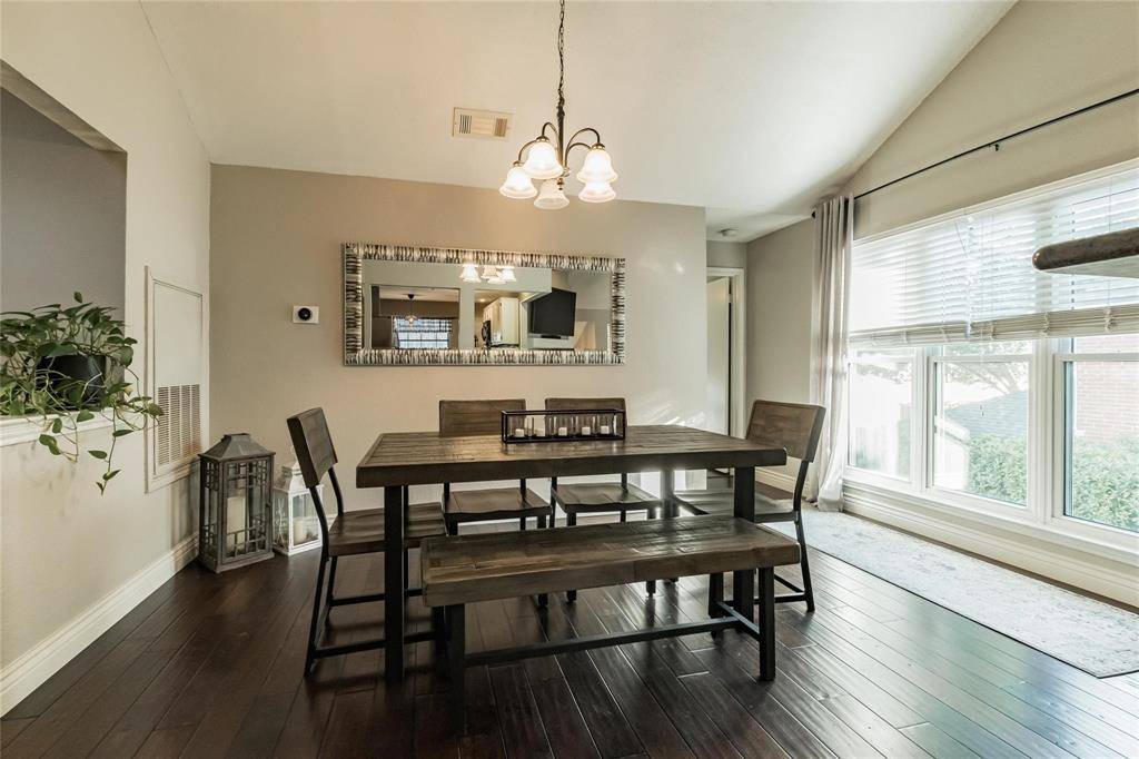 2939 Hunters Point Lane, Carrollton, TX 75007