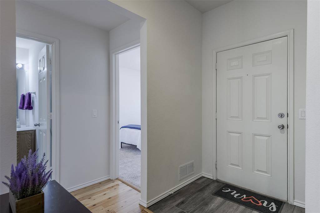 116 Bison Meadow Drive, Waxahachie, TX 75165