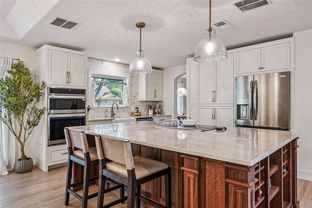 505 Raven Court, Colleyville, TX 76034