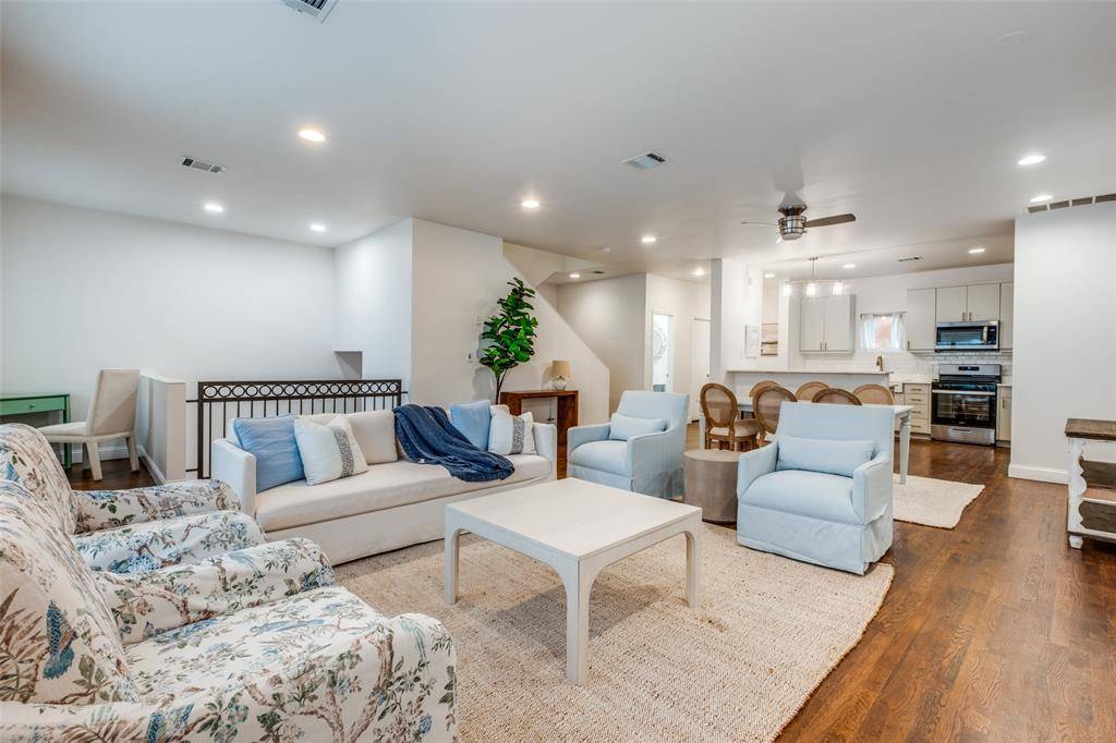 3250 Cambrick Street #16, Dallas, TX 75204