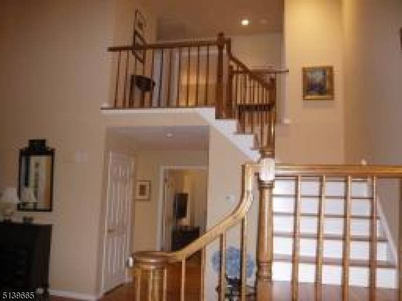 148 Smoke Rise Rd, Bedminster Twp., NJ 07921