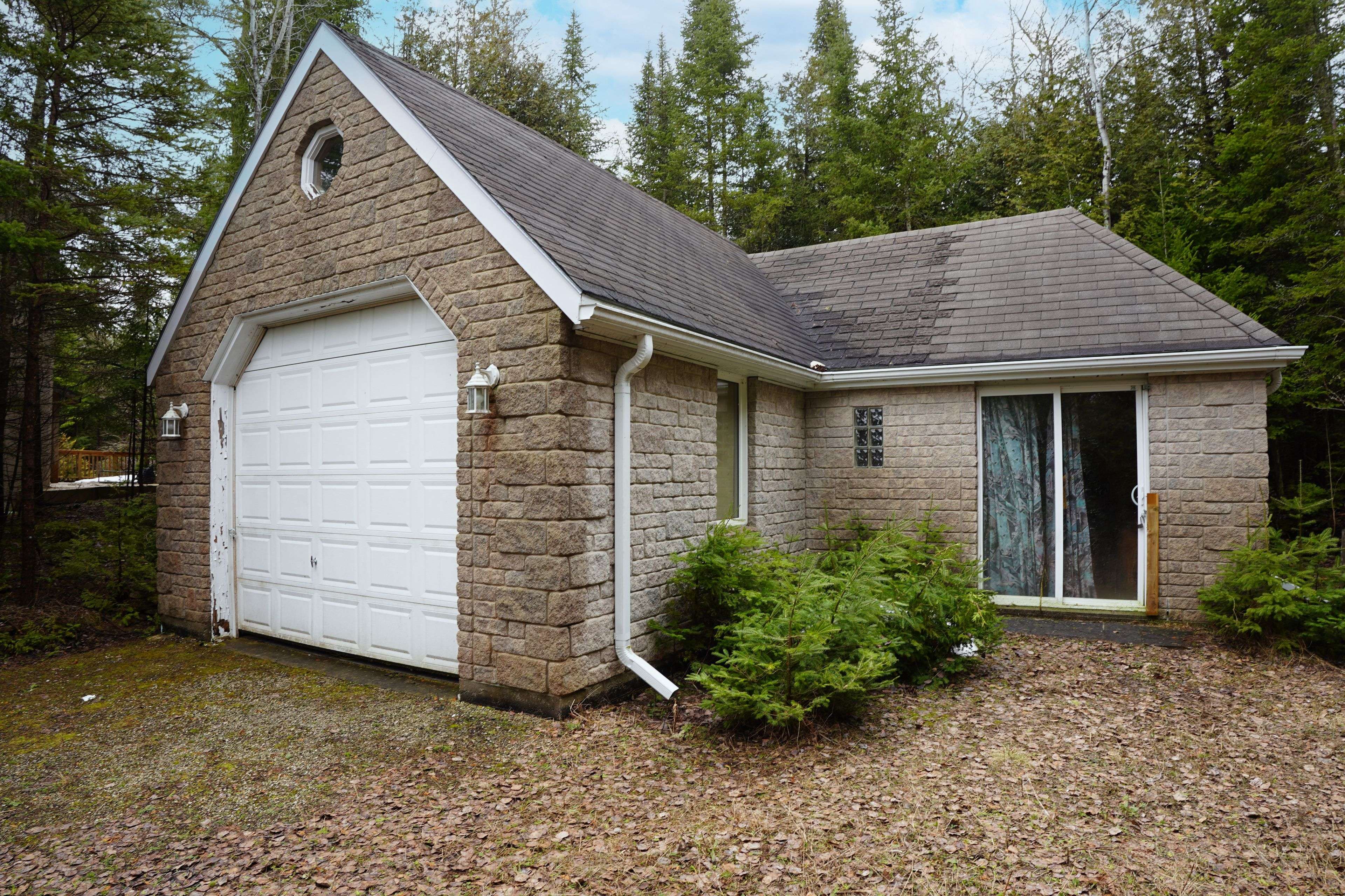 187 Isthmus Bay RD, Northern Bruce Peninsula, ON N0H 1W0
