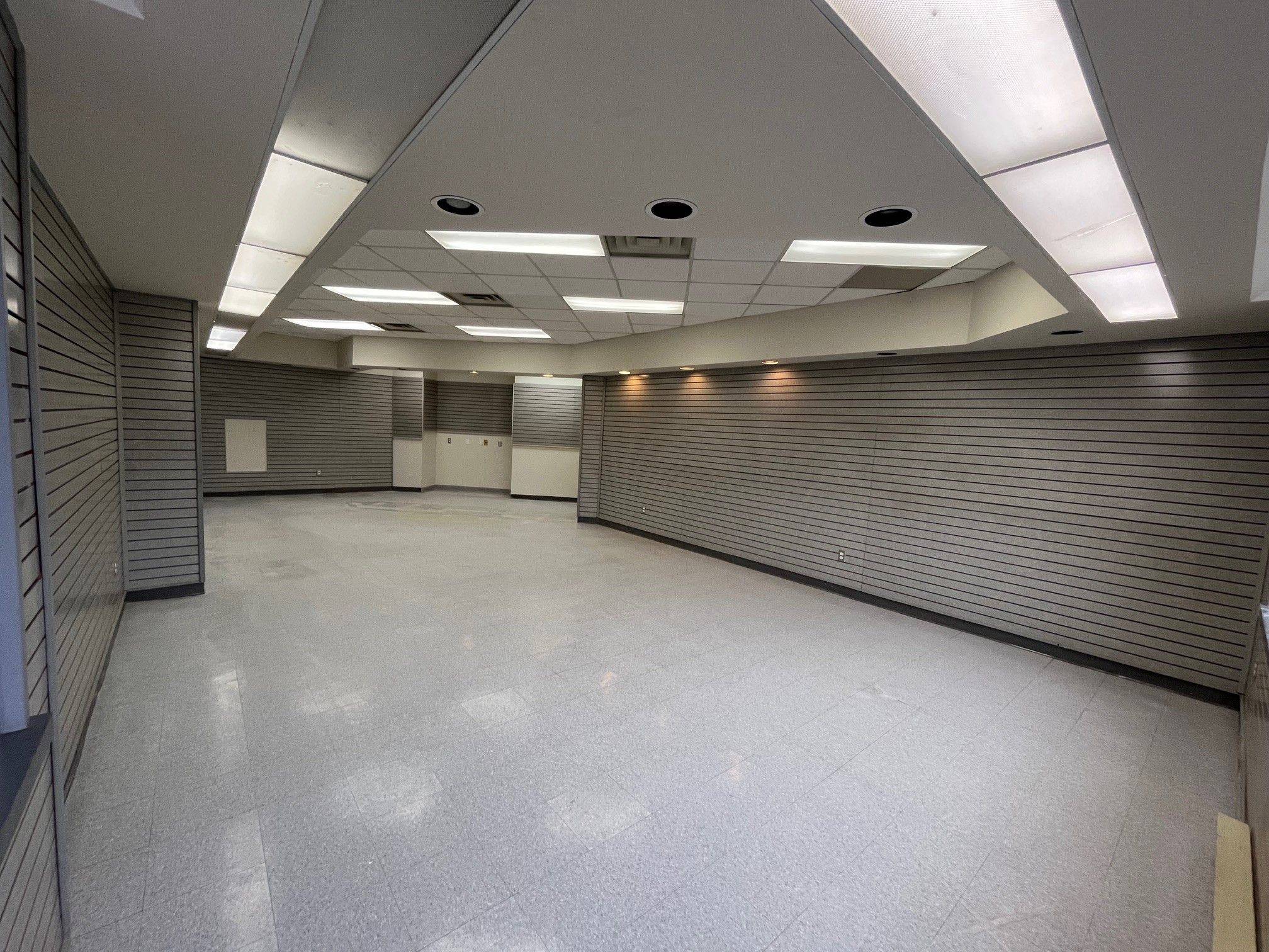 139 Grand River ST N #102, Brant, ON N3L 2M4