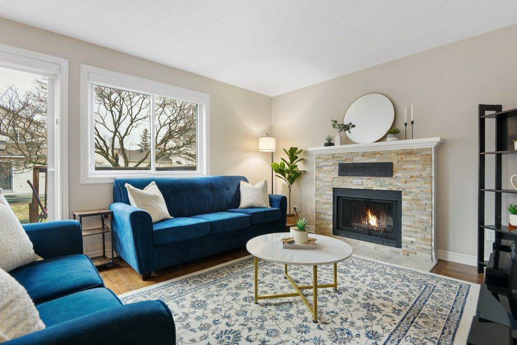 57 Chester CRES, Barrhaven, ON K2J 2J6