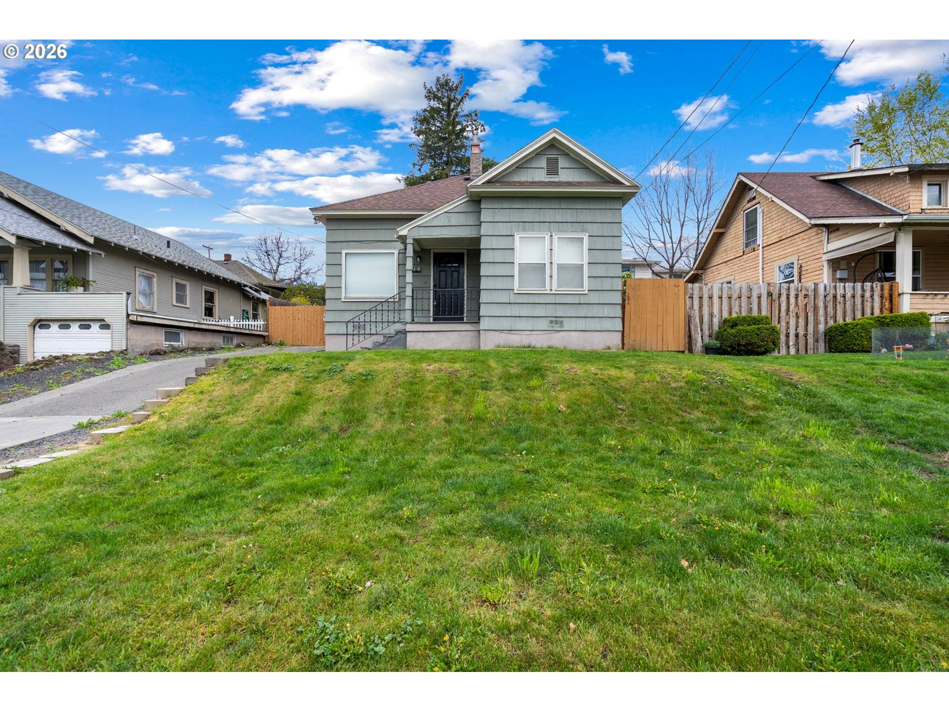 411 NW 9TH ST, Pendleton, OR 97801