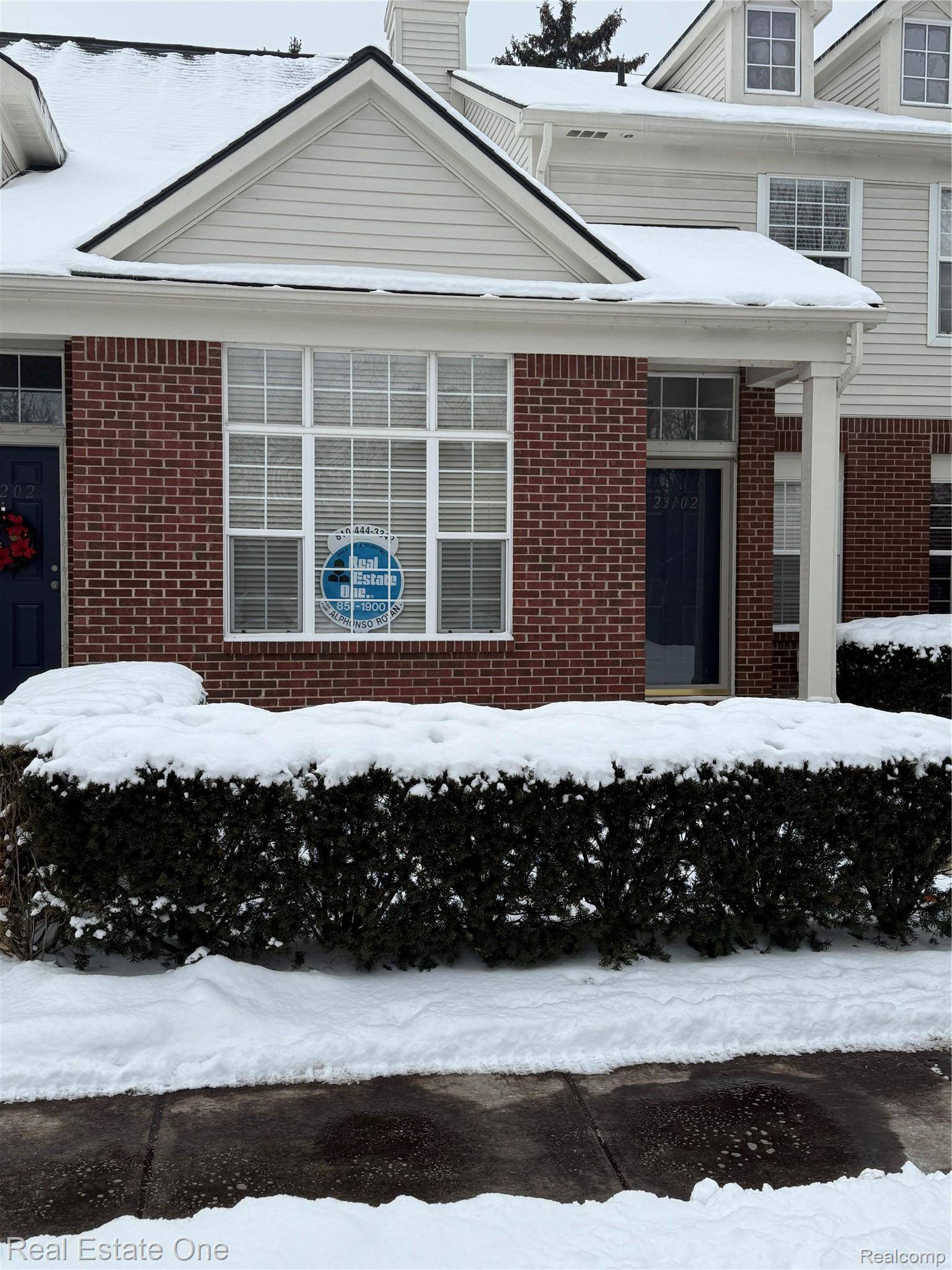 23102 Alexa, Commerce Charter Township, MI 48390