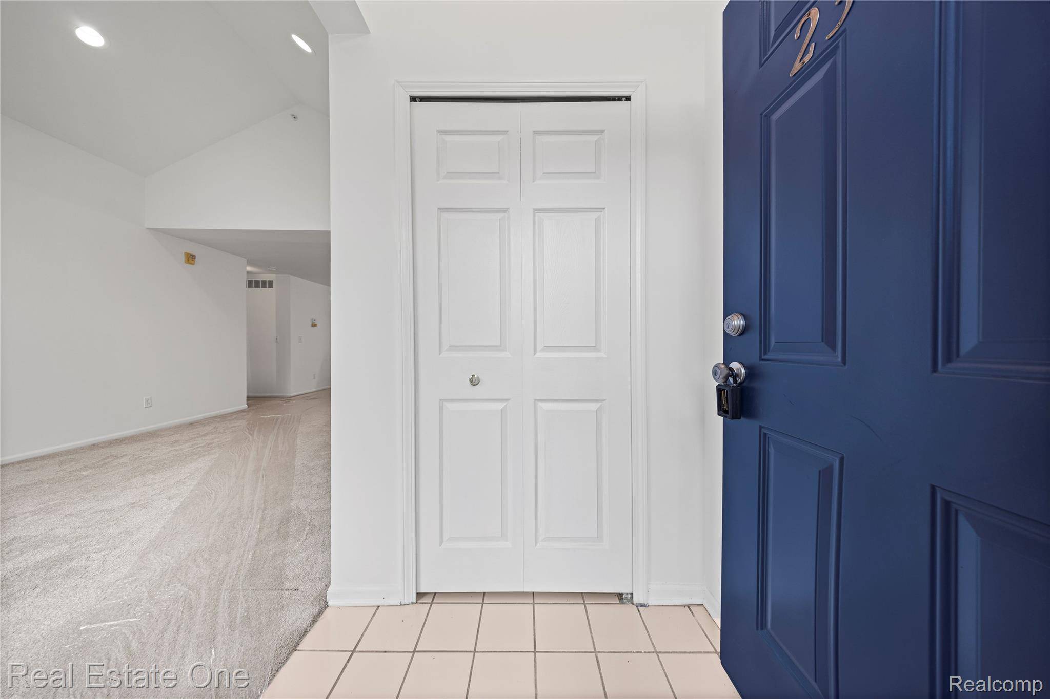 23102 Alexa, Commerce Charter Township, MI 48390