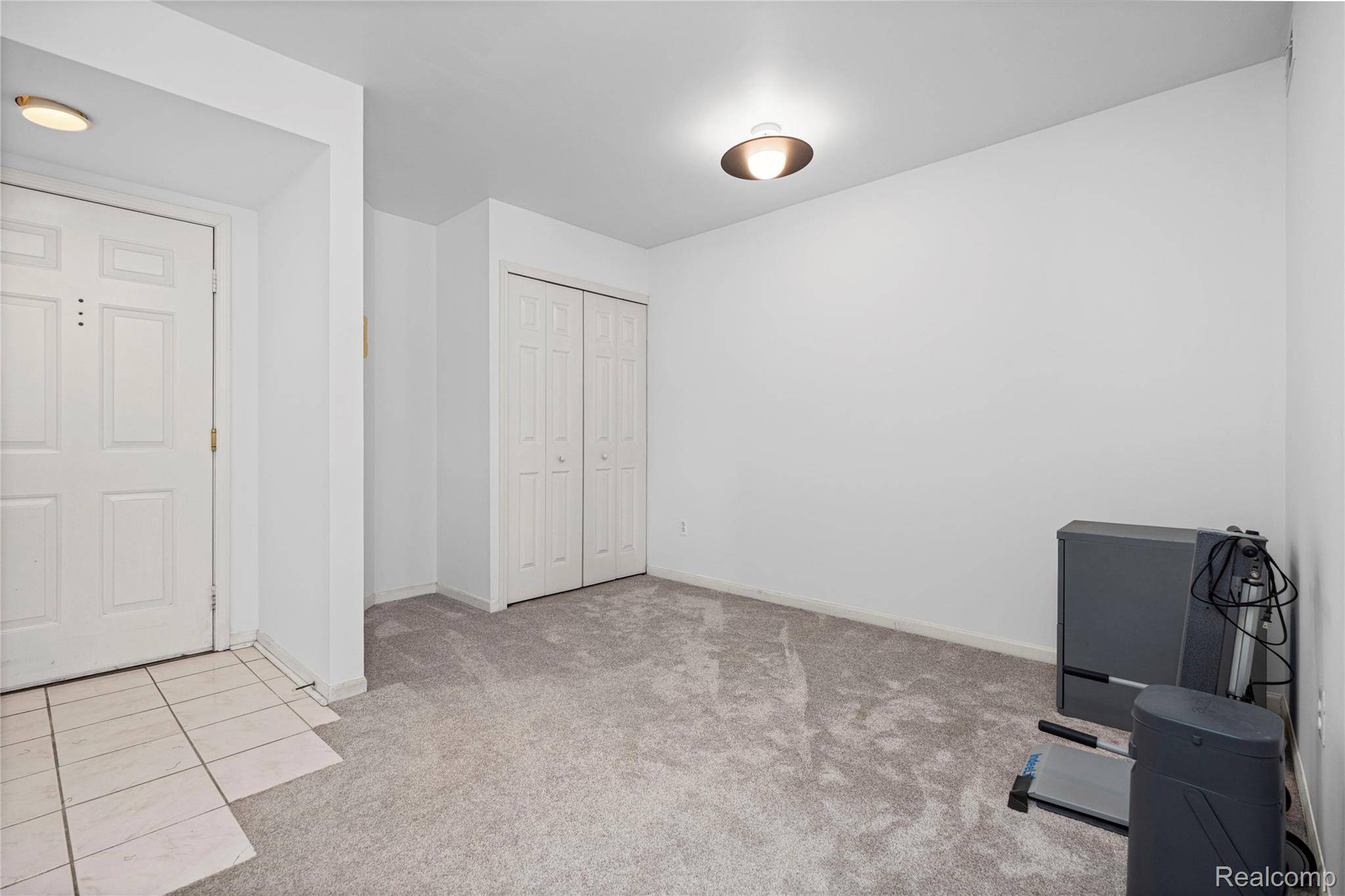 3565 Port Cove DR #69, Waterford Charter Township, MI 48328