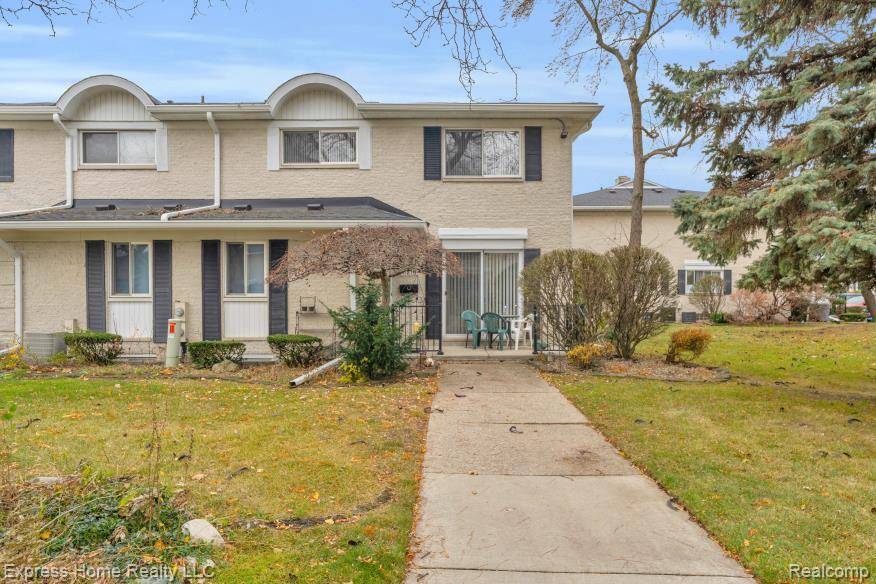 41816 Langley DR, Sterling Heights, MI 48313