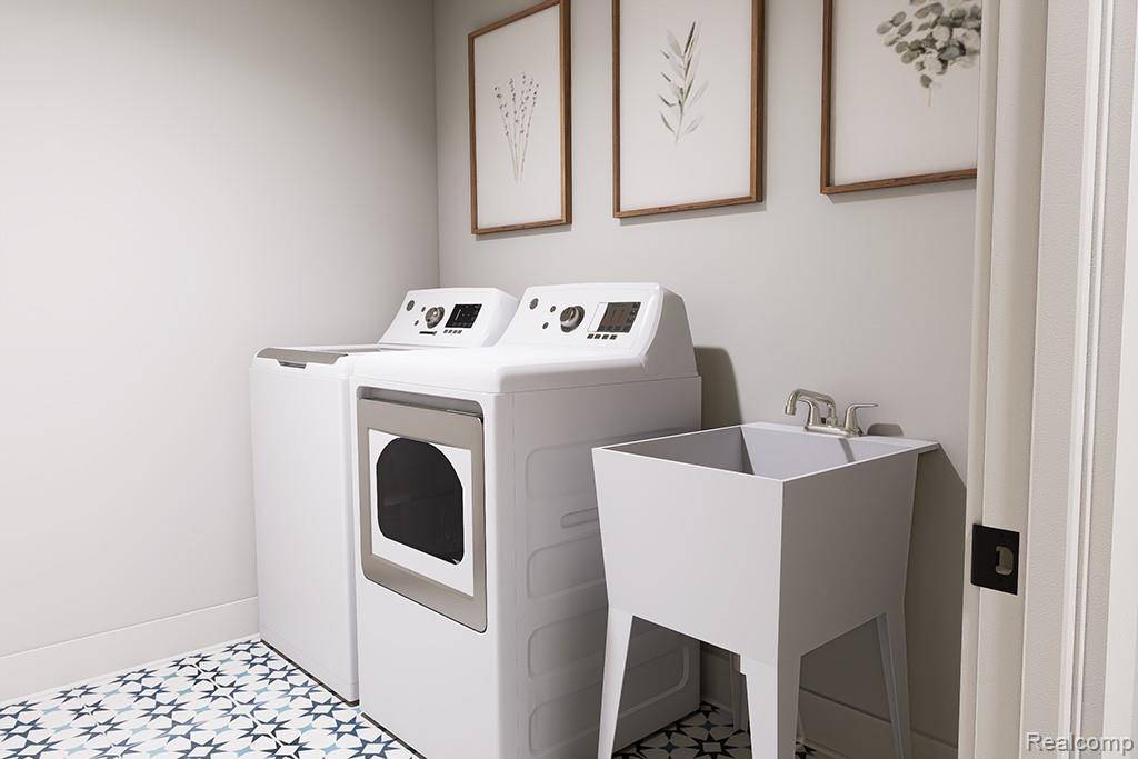 54184 Grand BLVD, Shelby Charter Township, MI 48316