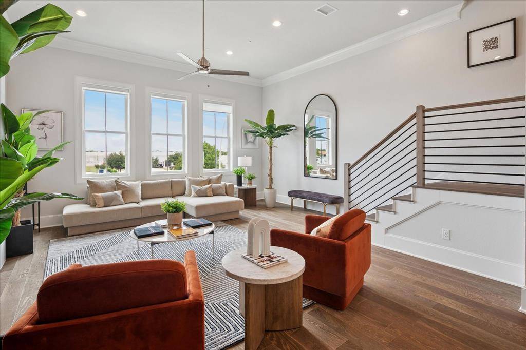 4122 Belt Line Road, Addison, TX 75001