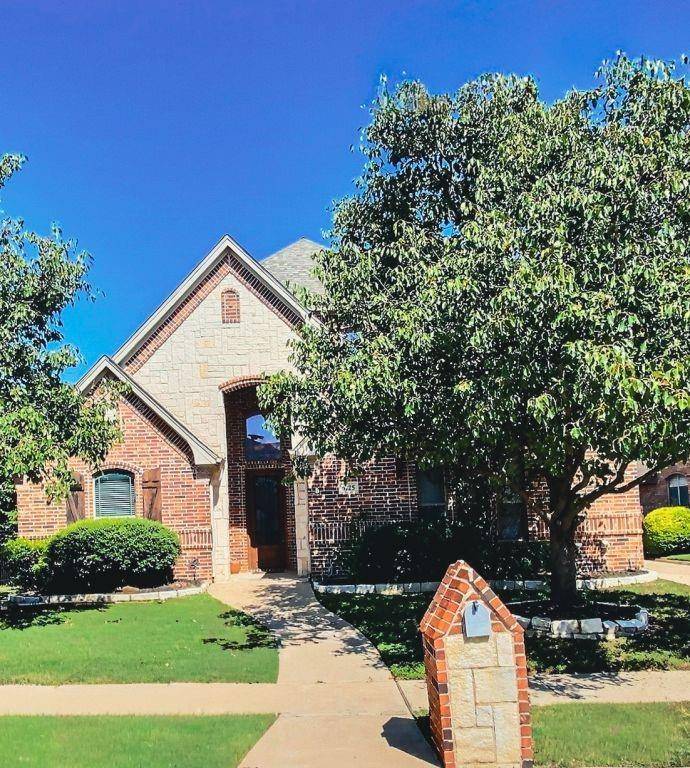 6725 S Fork Drive, North Richland Hills, TX 76182