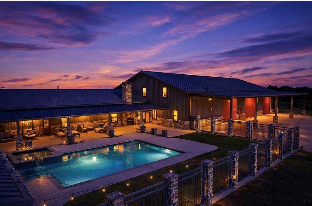 1249 County Road 4680, Boyd, TX 76023