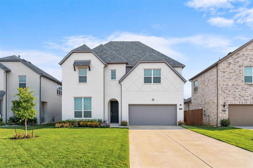 704 Fencerow Trail, Weston, TX 75009