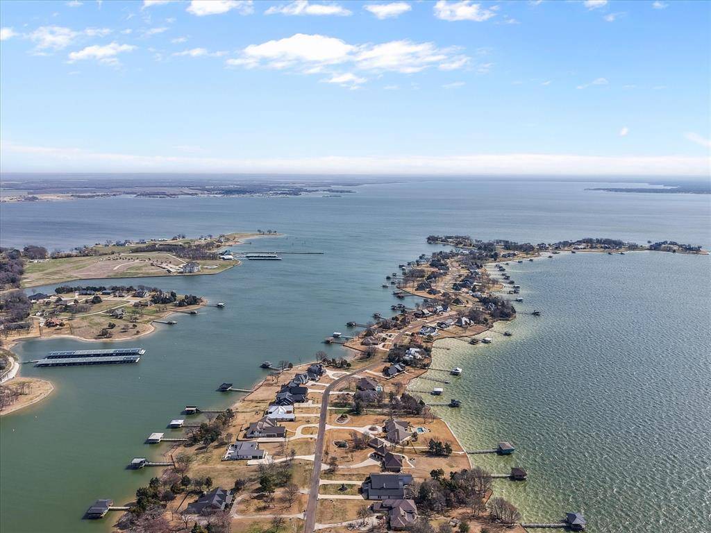 1130 The Shores Drive, Corsicana, TX 75109