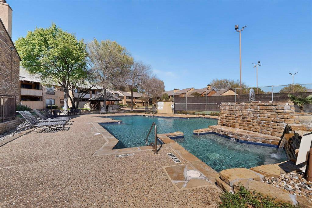 2106 Rainbow Drive #4212, Arlington, TX 76011