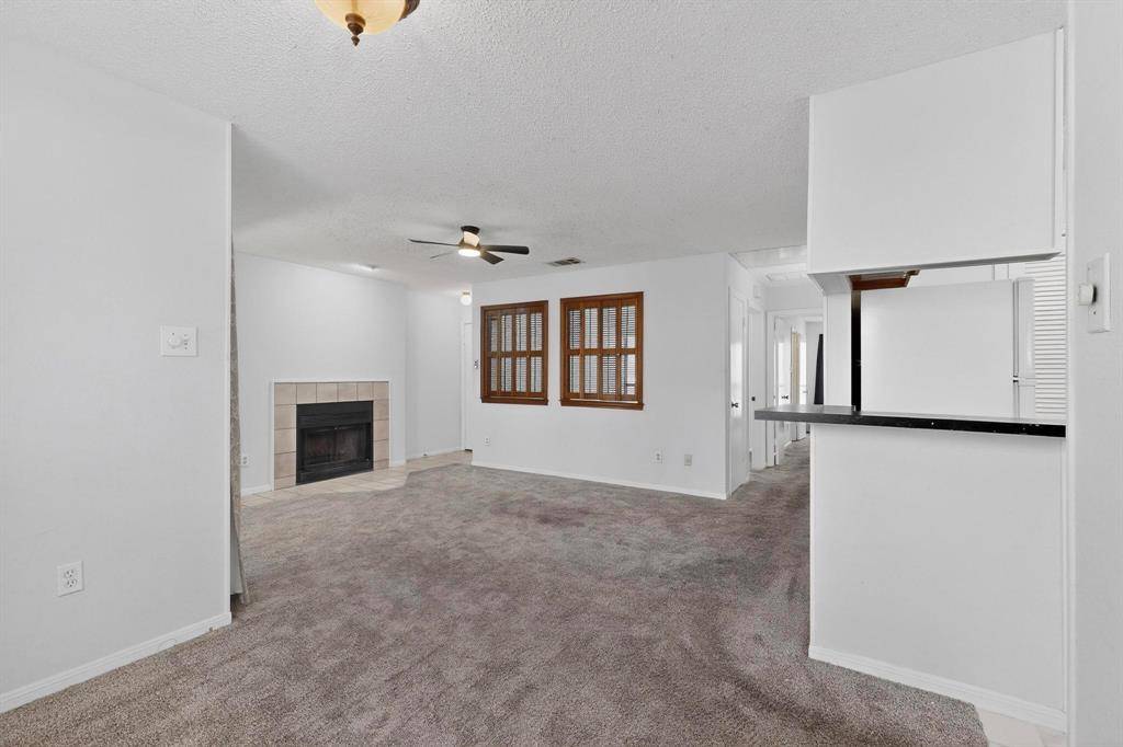 2106 Rainbow Drive #4212, Arlington, TX 76011