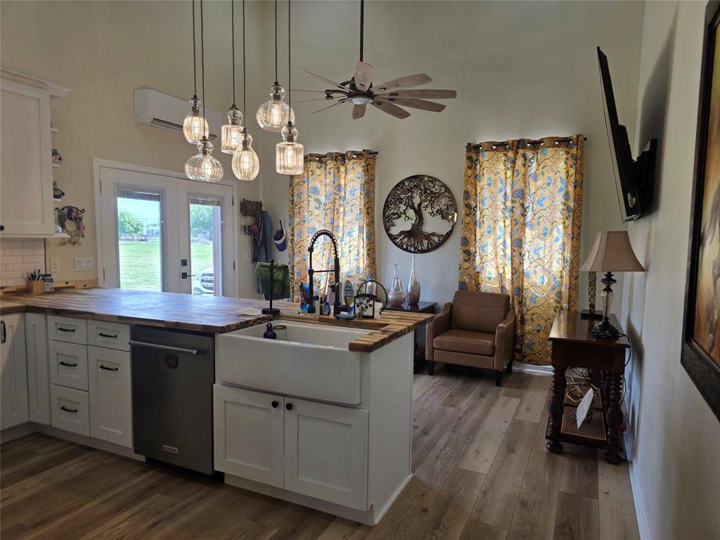 3725 County Road 417a, Cleburne, TX 76031