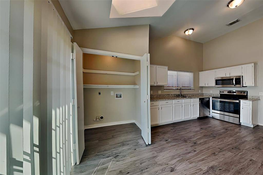 2089 Sienna Trail, Lewisville, TX 75067