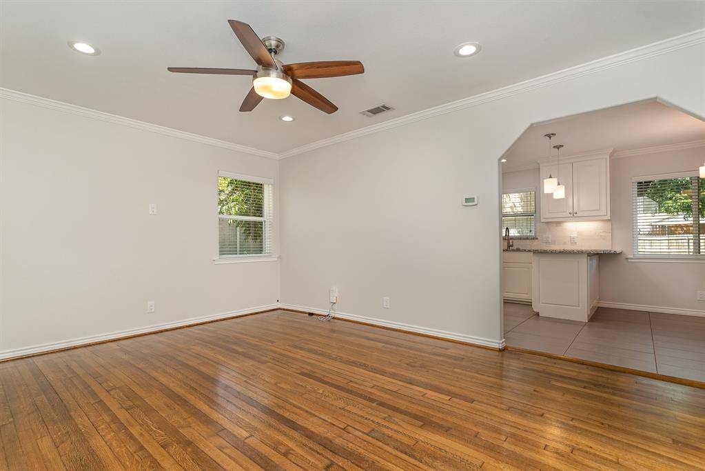 3709 Van Ness Lane, Dallas, TX 75220